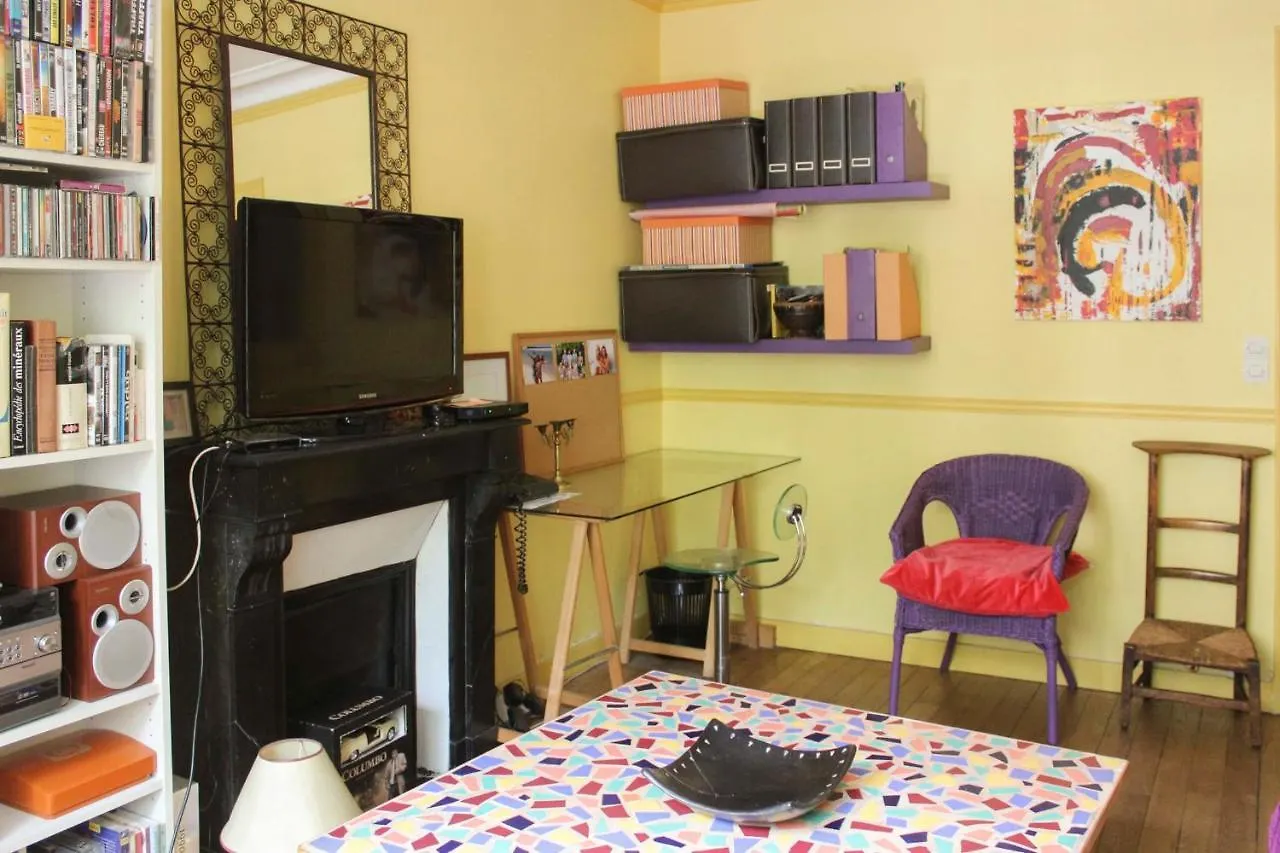 Cozy Love Nest Near Stade De France Paris France
